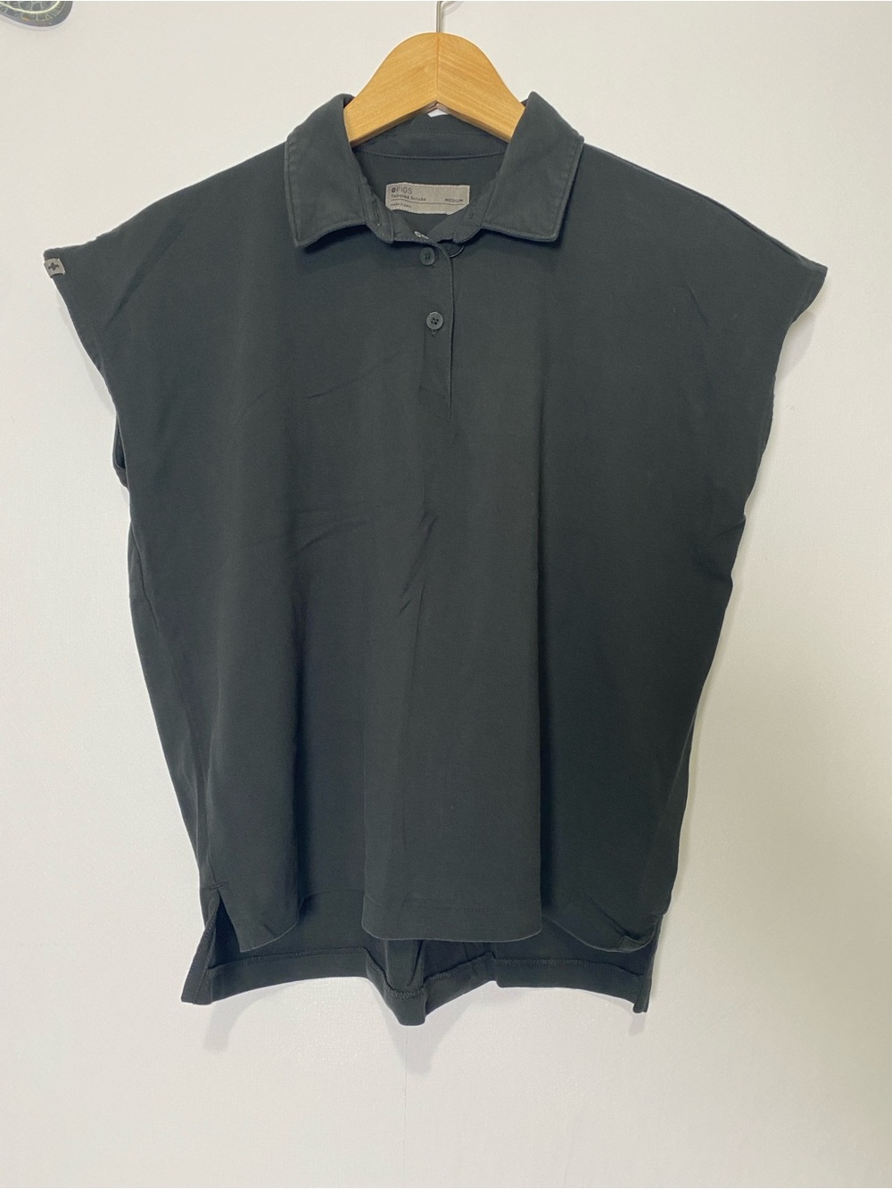 Figs Pique Drop Shoulder Polo Top Tailored Medium Black Pima Cotton Workwear